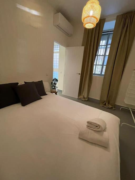 New Piso Centrico 7Pax A 2 Min Andando De Gran Via Apartment Madrid Ngoại thất bức ảnh